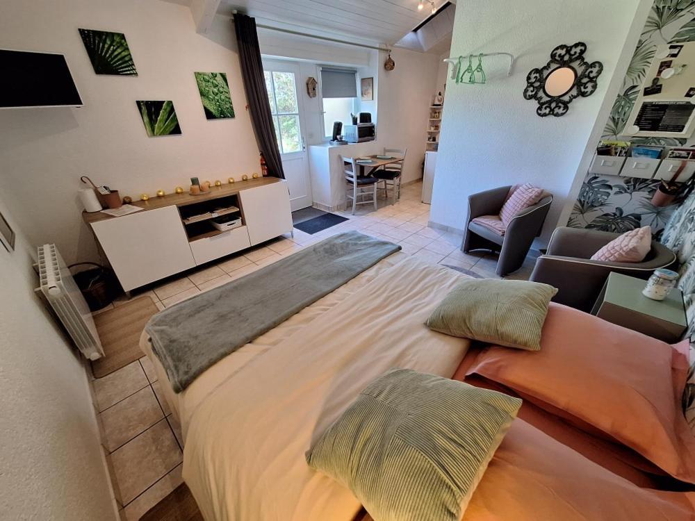 Studio 11, Draps, Linge, Wifi # Longere Bretonne#Morbihan Sulniac Exteriör bild
